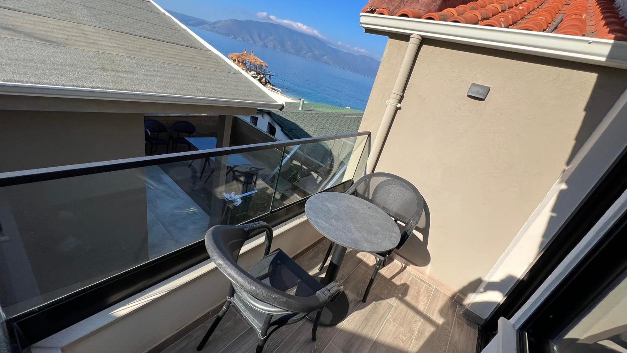 Villa Tramonto Vlore Radhime Luaran gambar