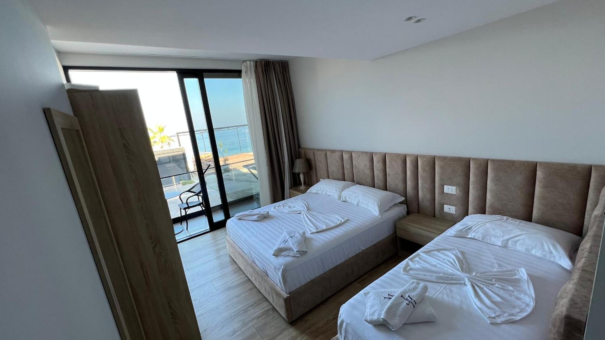 Villa Tramonto Vlore Radhime Luaran gambar