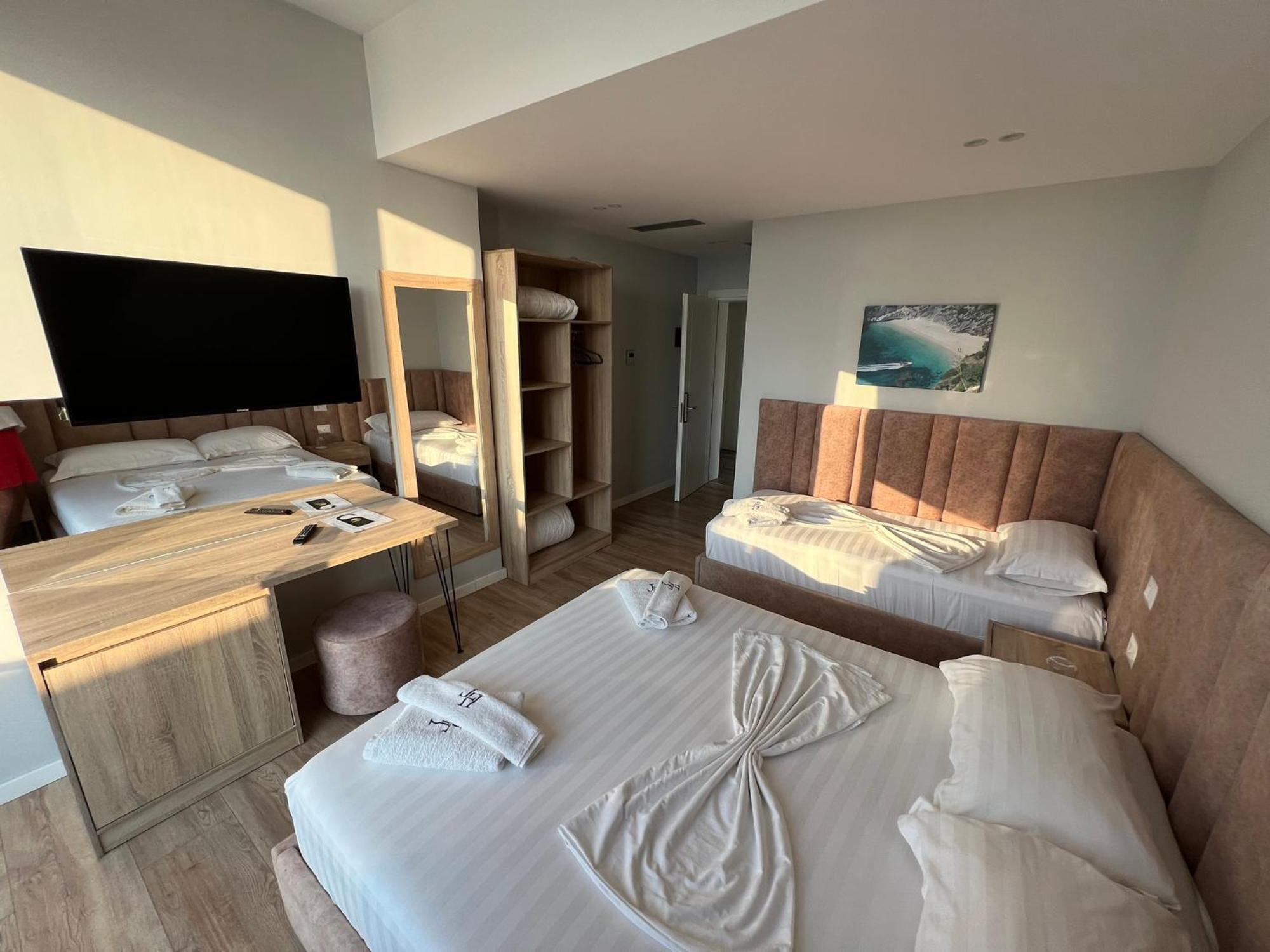 Villa Tramonto Vlore Radhime Luaran gambar